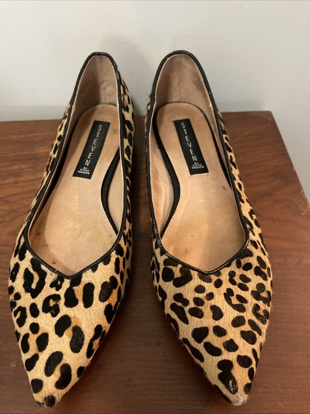 Steven By Steve Madden Women’s Leopard Calf Hair Flat Shoe Low Heel Size 7.5